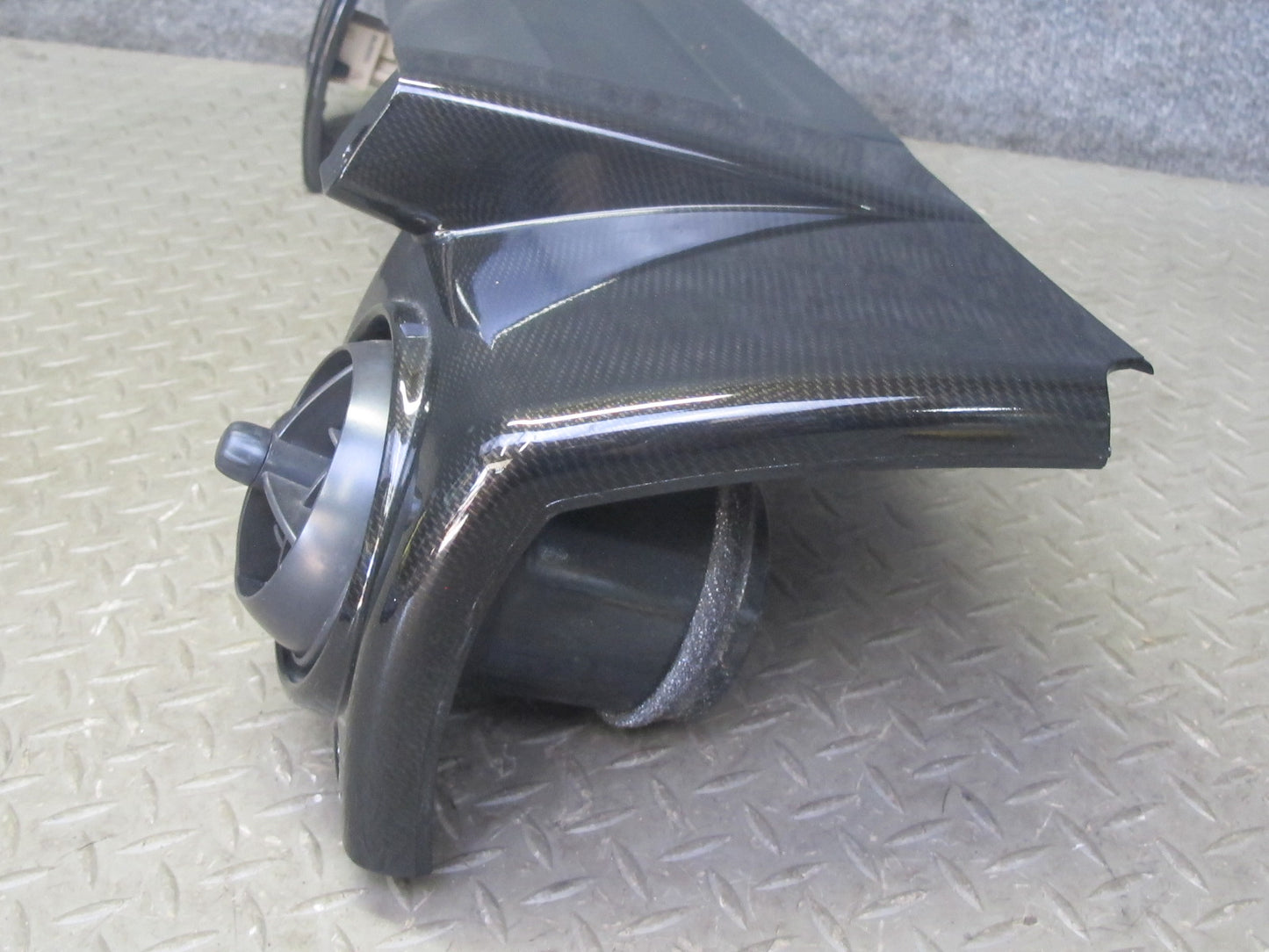 2005-2007 Hummer H2 Dash Front Right Upper Trim Panel w Air Vent