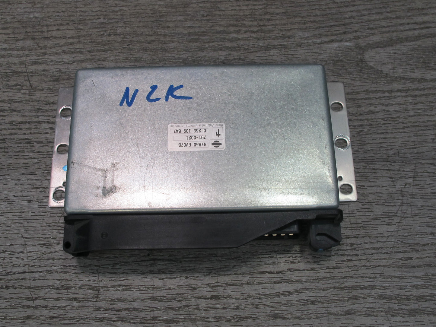 07-09 Nissan 350Z Z33 Convertible A/T Anti Skid Control Module 47850-EV07B OEM