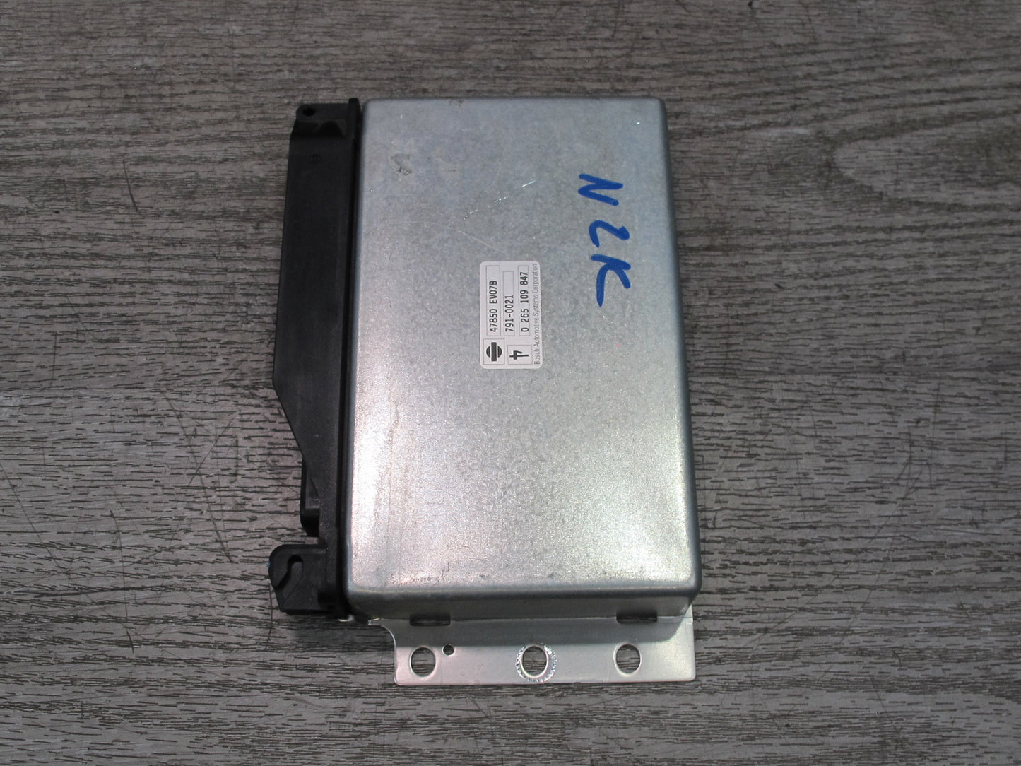 07-09 Nissan 350Z Z33 Convertible A/T Anti Skid Control Module 47850-EV07B OEM