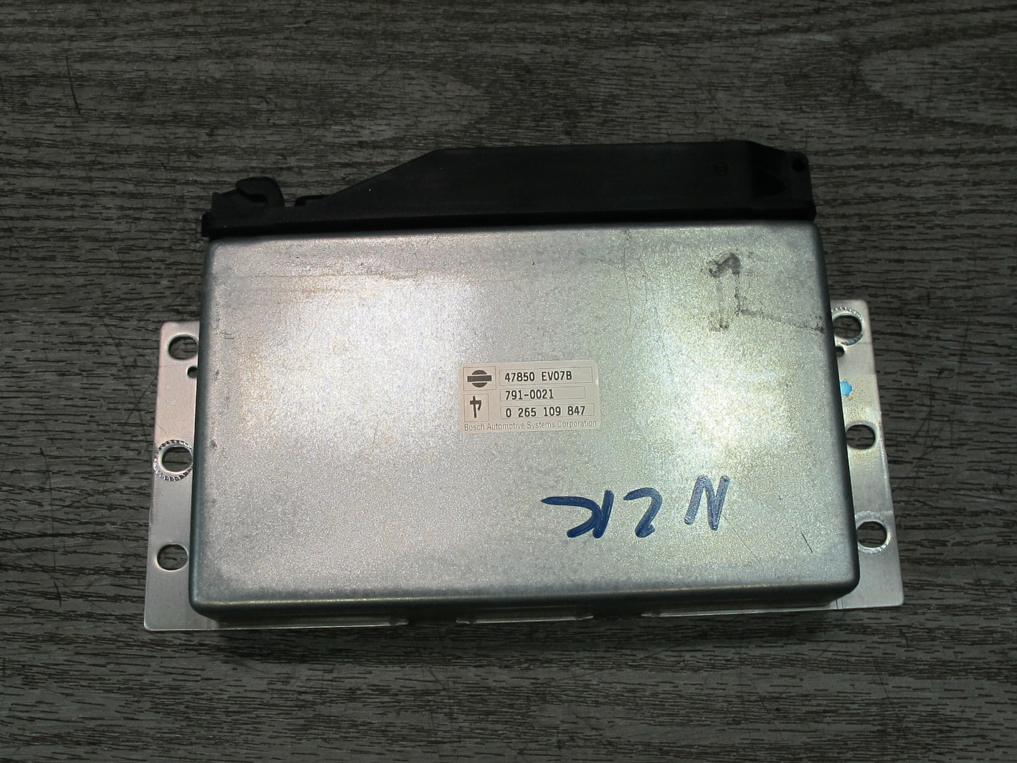 07-09 Nissan 350Z Z33 Convertible A/T Anti Skid Control Module 47850-EV07B OEM