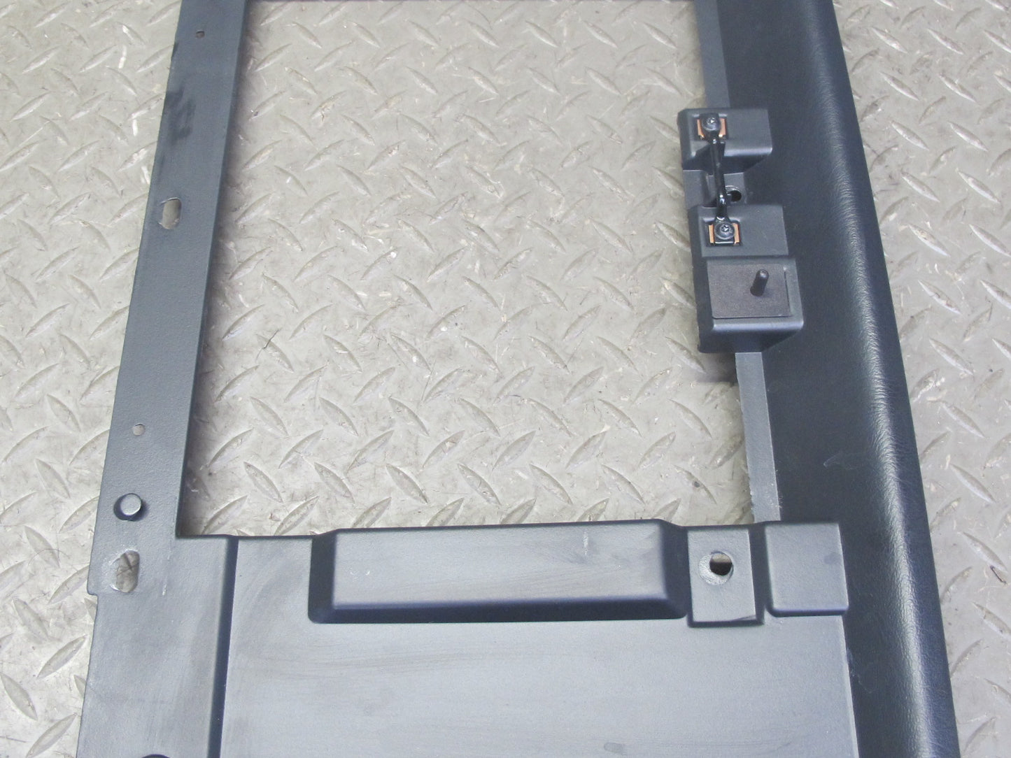 2003-2007 Hummer H2 Dash Front Right Glove Box Surround Trim Cover Panel