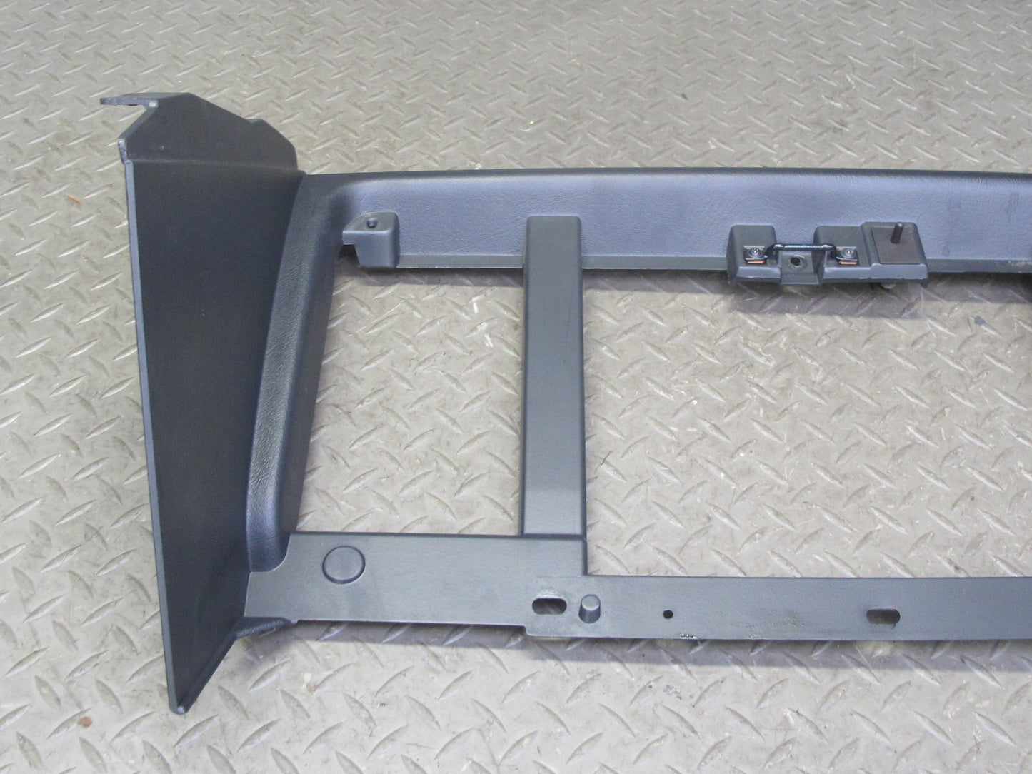 2003-2007 Hummer H2 Dash Front Right Glove Box Surround Trim Cover Panel