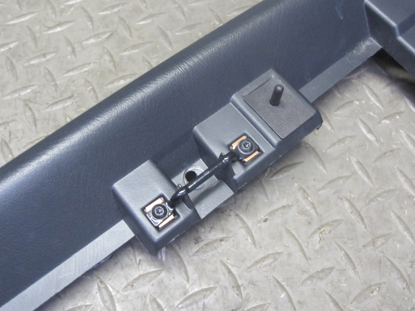 2003-2007 Hummer H2 Dash Front Right Glove Box Surround Trim Cover Panel