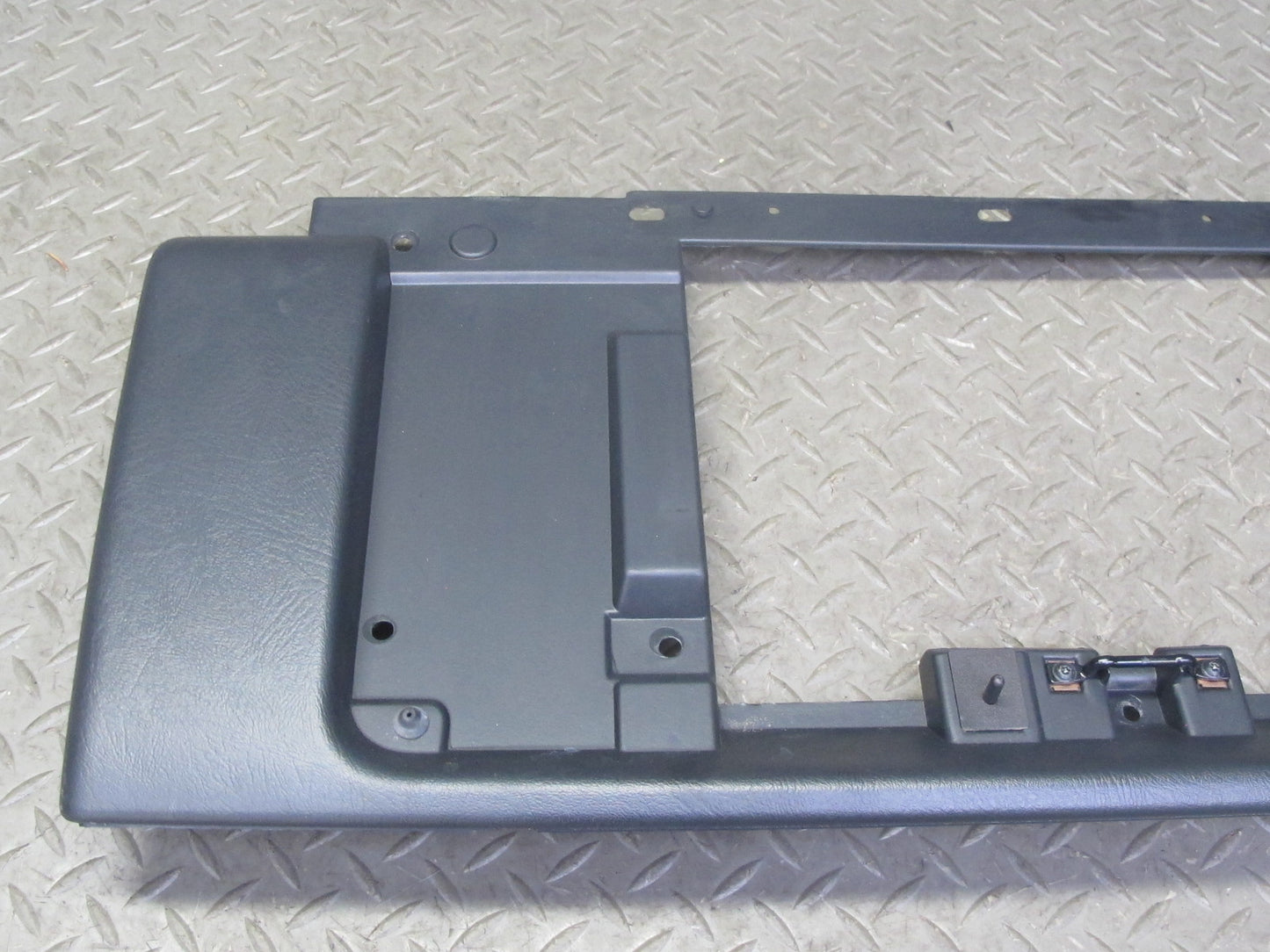 2003-2007 Hummer H2 Dash Front Right Glove Box Surround Trim Cover Panel
