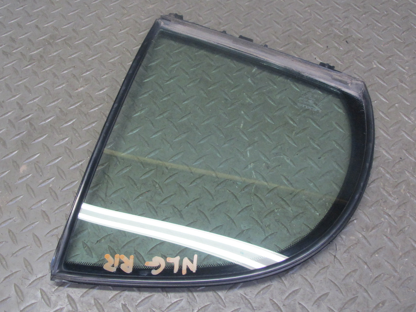 01-05 Lexus JZS160L GS430 GS300 Rear Right Quarter Window Glass OEM