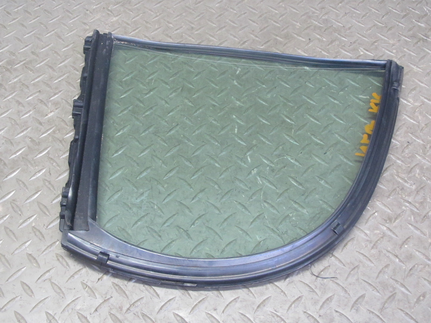 01-05 Lexus JZS160L GS430 GS300 Rear Right Quarter Window Glass OEM