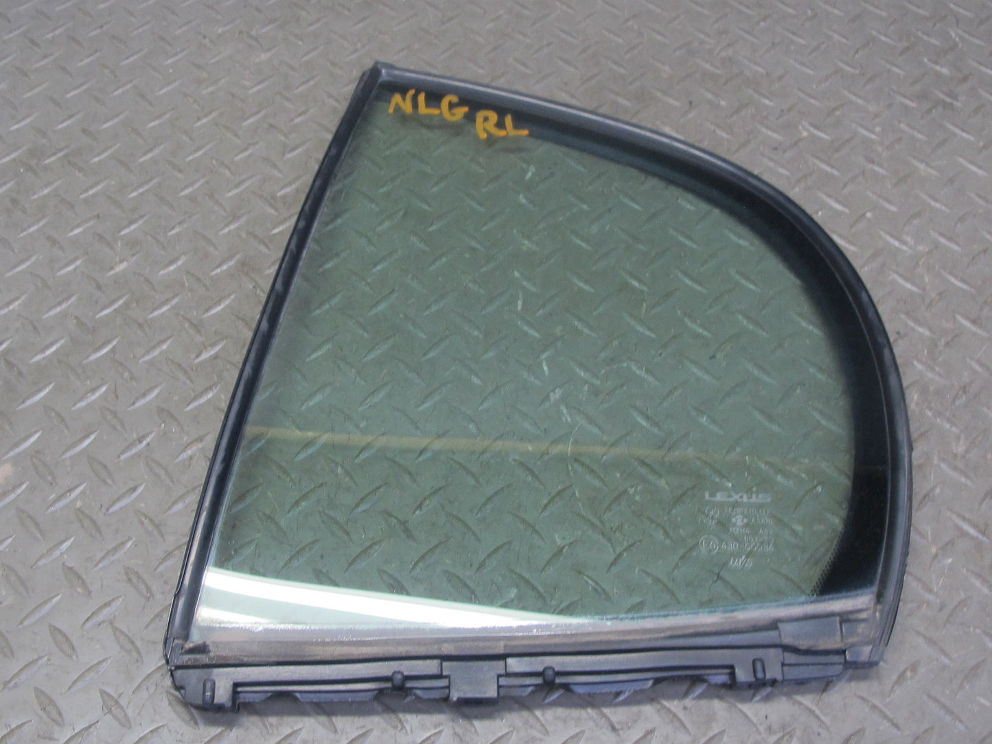 01-05 Lexus JZS160L GS430 GS300 Rear Left Quarter Window Glass OEM