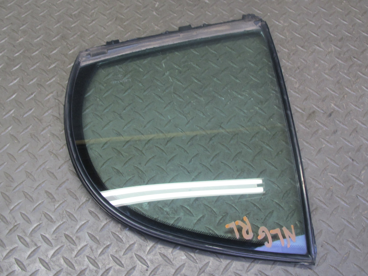 01-05 Lexus JZS160L GS430 GS300 Rear Left Quarter Window Glass OEM