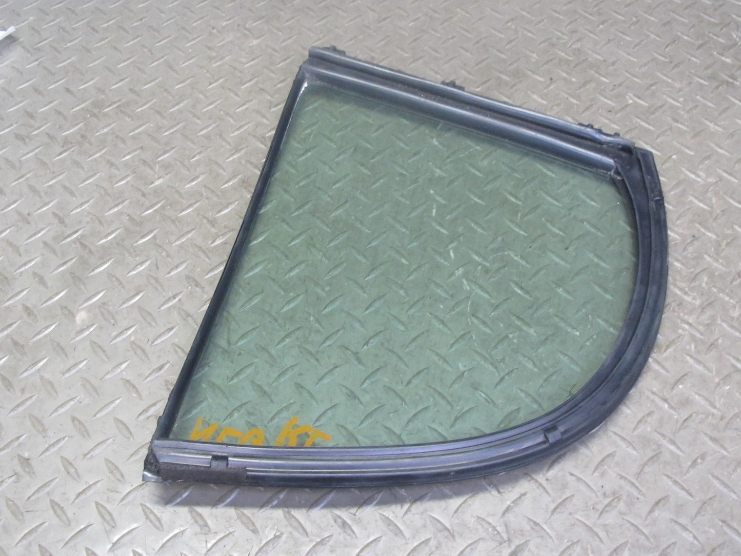 01-05 Lexus JZS160L GS430 GS300 Rear Left Quarter Window Glass OEM