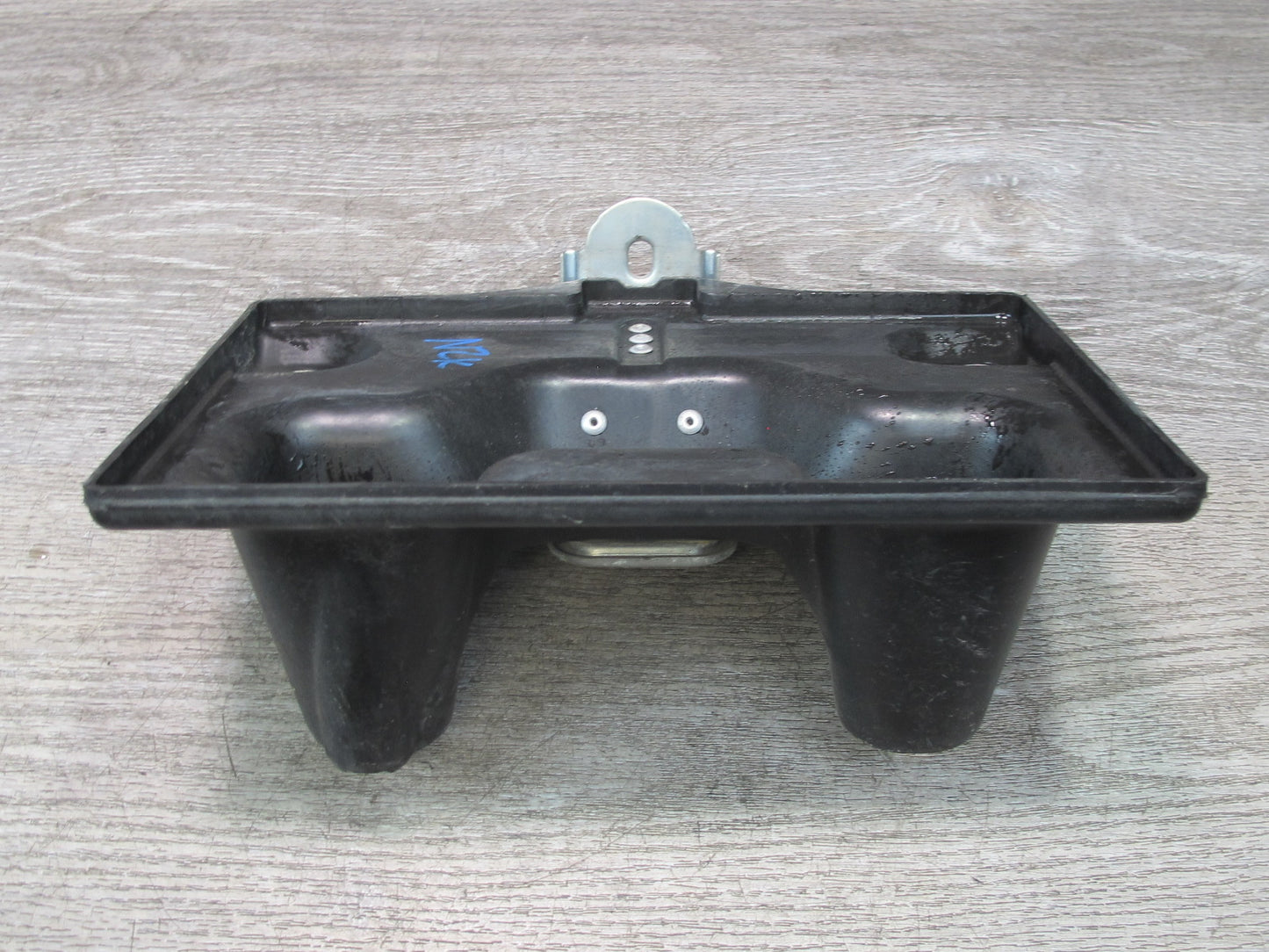 03-09 Nissan 350Z Z33 Battery Tray Holder 64866-AL500 OEM