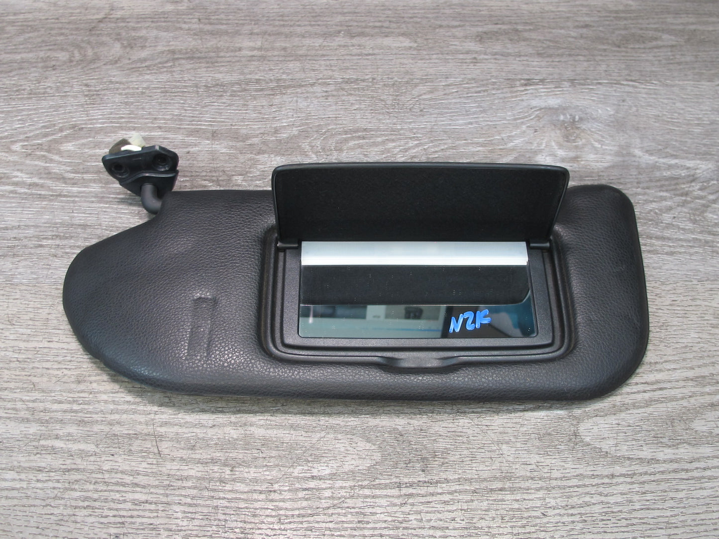 07-08 Nissan 350Z Z33 Convertible Set of 2 Left & Right Sun Visor Black OEM