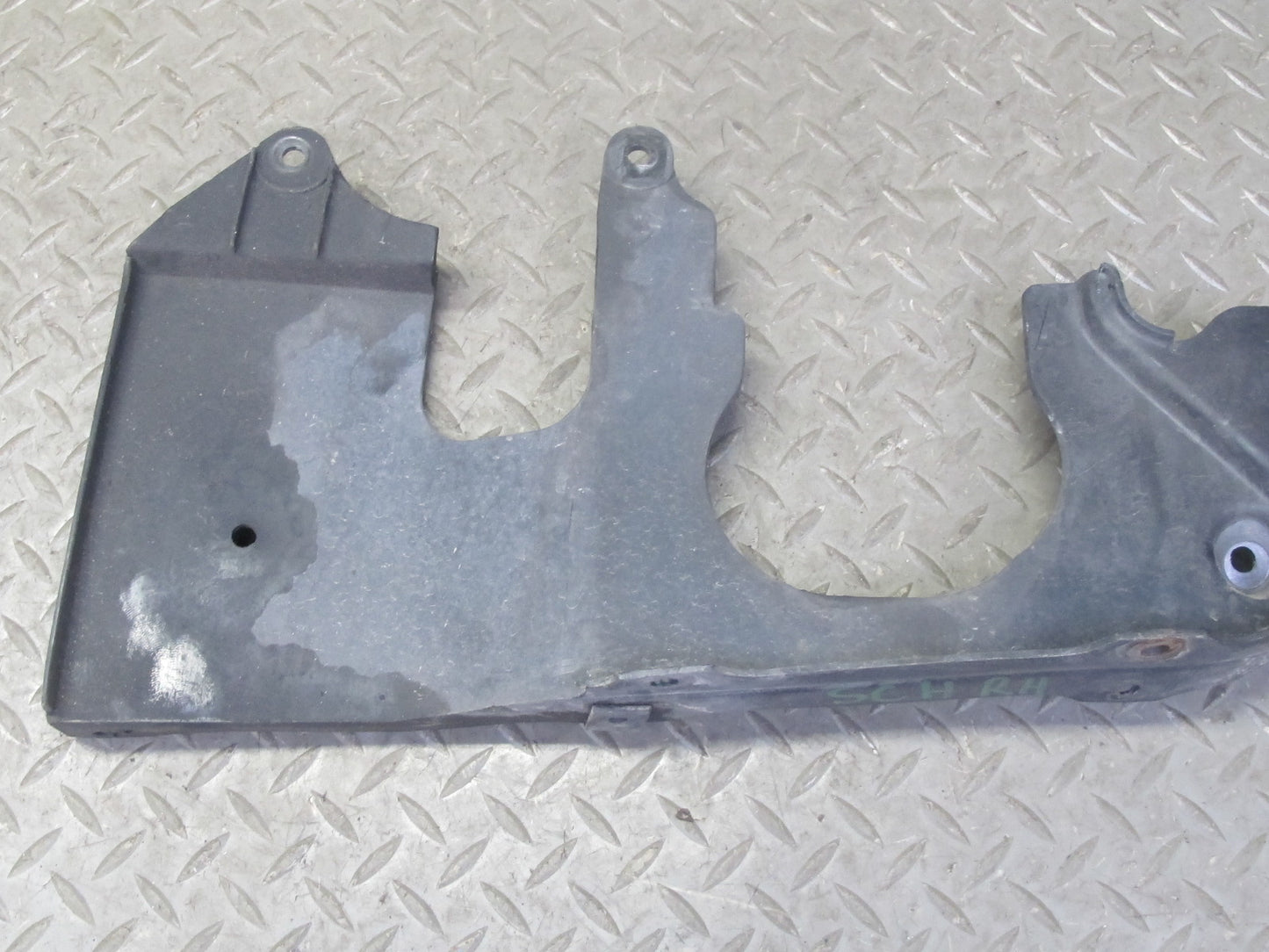 92-00 Lexus UZZ30L SC300 SC400 Set of 2 Under Engine Splash Shield Cover OEM