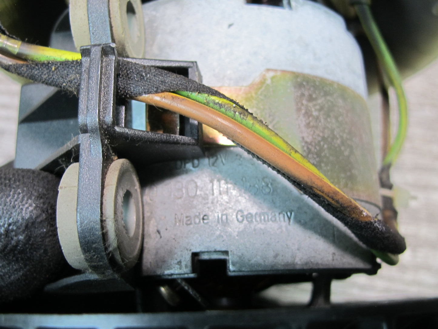 01-06 BMW E46 325Ci 330Ci A/C Heater Blower Motor Fan w Resistor OEM