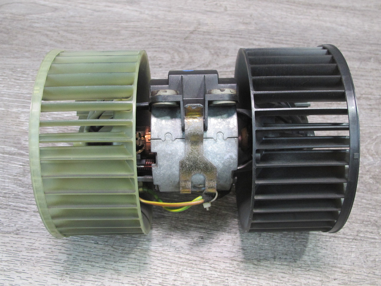 01-06 BMW E46 325Ci 330Ci A/C Heater Blower Motor Fan w Resistor OEM