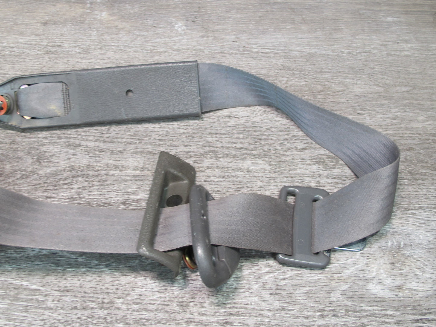 89-92 TOYOTA SUPRA MK3 FRONT RIGHT & LEFT SIDE SEATBELT RETRACTOR SET OEM