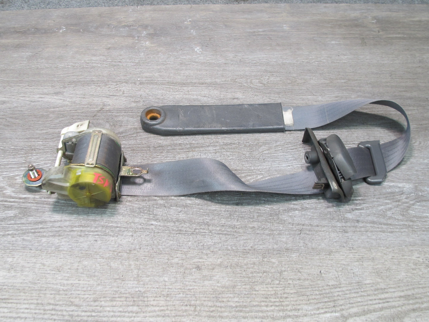 89-92 TOYOTA SUPRA MK3 FRONT RIGHT & LEFT SIDE SEATBELT RETRACTOR SET OEM