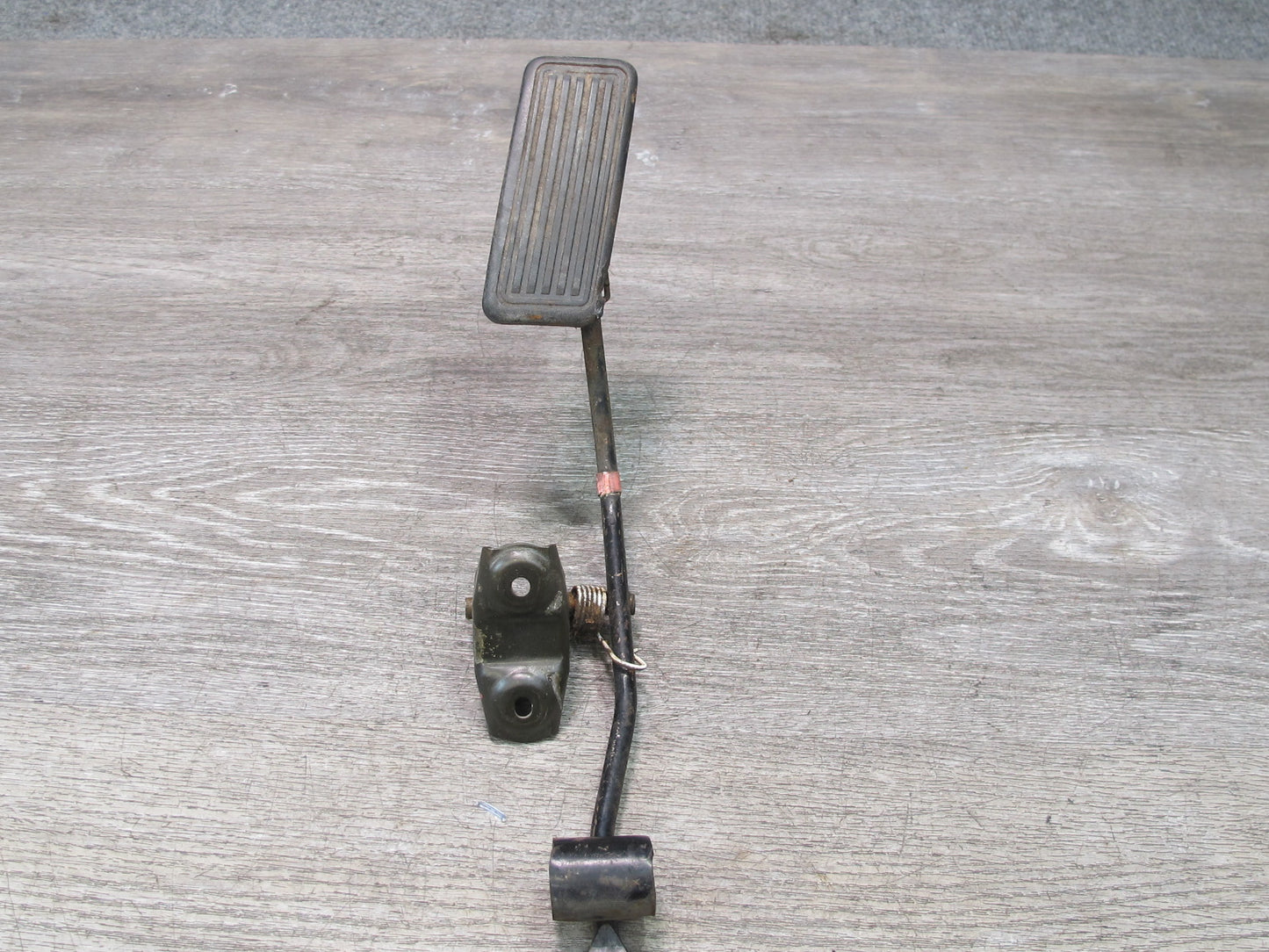 86-92 Toyota Supra MA70L Gas Acceleration Throttle Pedal OEM