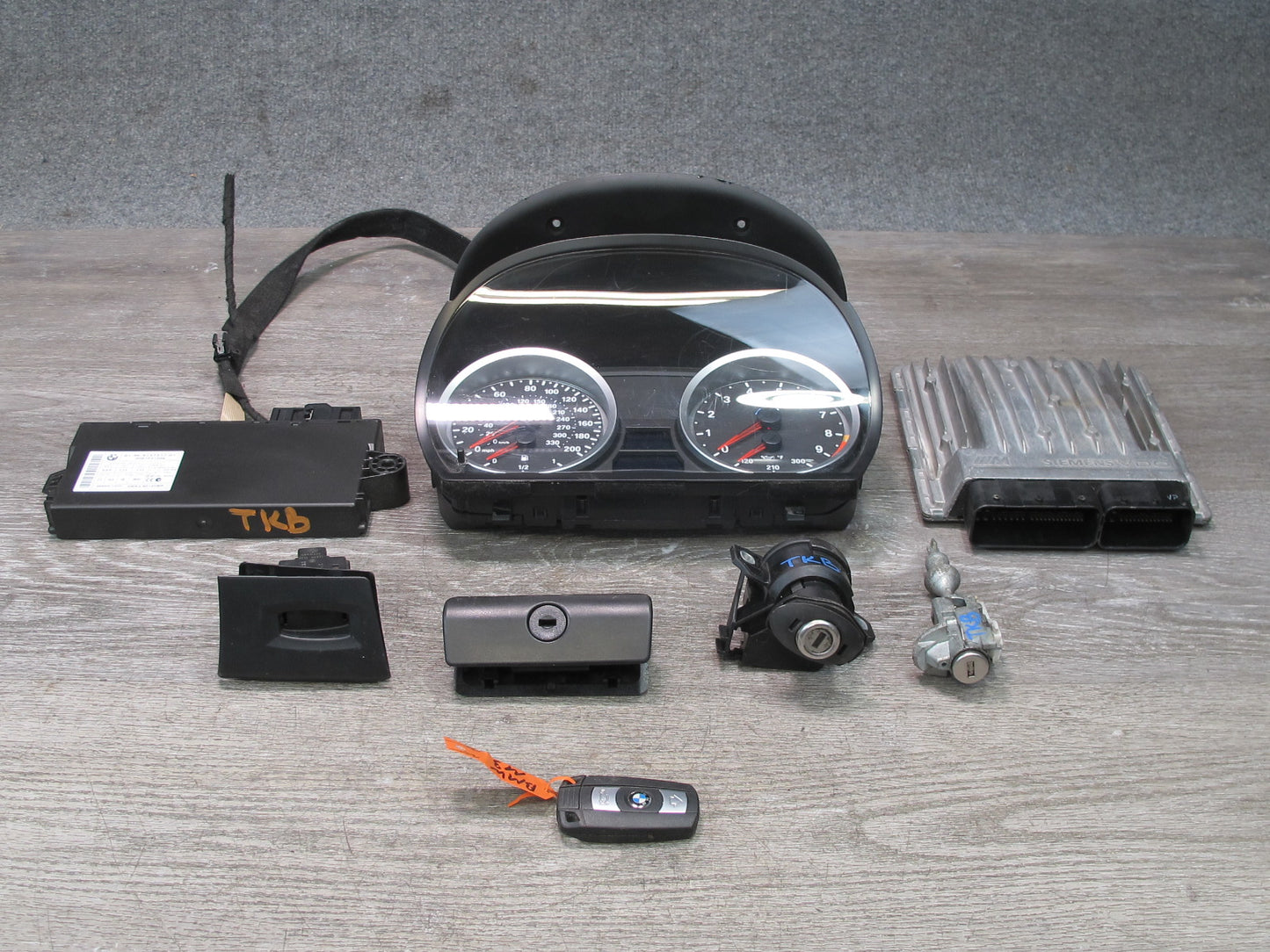2008 BMW E90 E92 E93 M3 S65 M/T Engine ECU DME Speedometer CAS3 Lock KEY Set