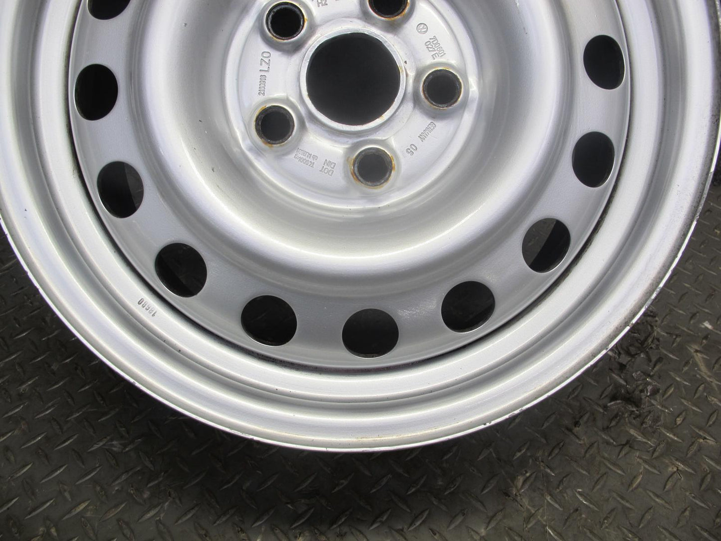 97-03 VW Eurovan T4 Factory R16" Steel Wheel Rim 16x7J ET49 5x112 7D0601027E OEM