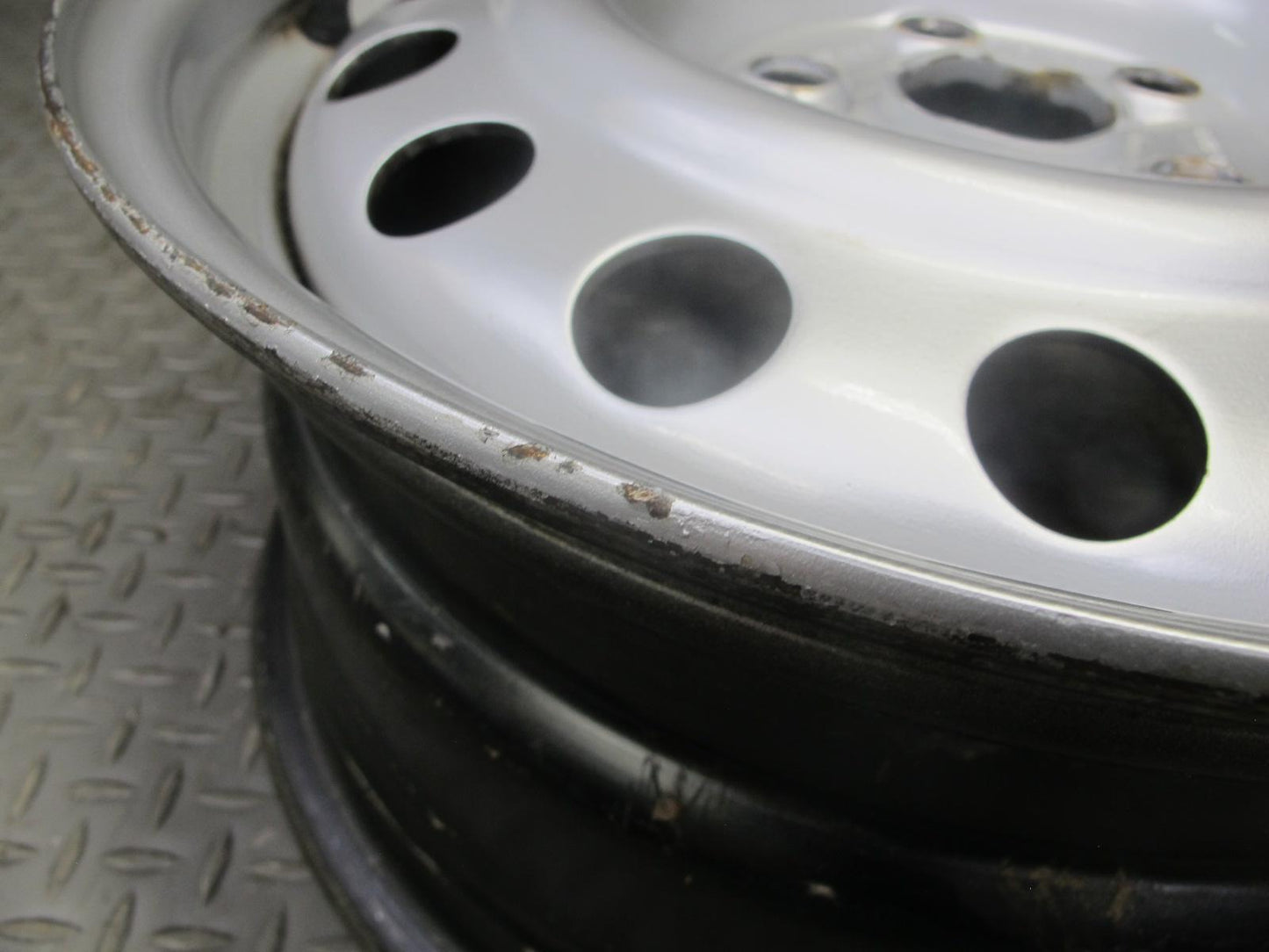 97-03 VW Eurovan T4 Factory R16" Steel Wheel Rim 16x7J ET49 5x112 7D0601027E OEM