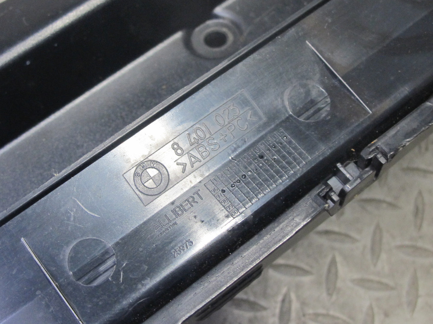98-99 BMW E36/7 Z3 Roadster Rear Trunk Tail Trim Latch Cover Panel OEM
