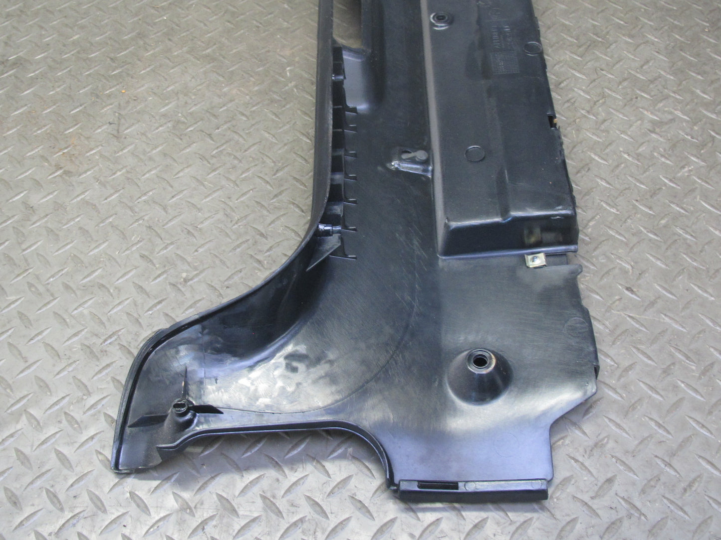 98-99 BMW E36/7 Z3 Roadster Rear Trunk Tail Trim Latch Cover Panel OEM