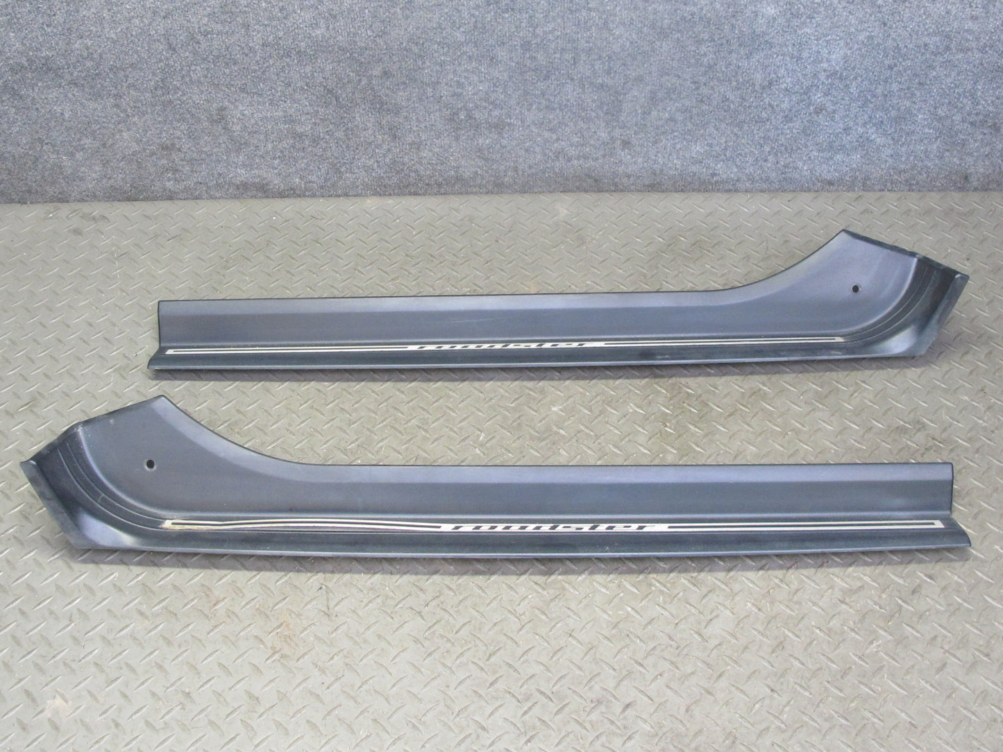 96-02 BMW E36/7 Z3 Roadster Set of 2 Door Scuff Sill Step Trim Plate OEM