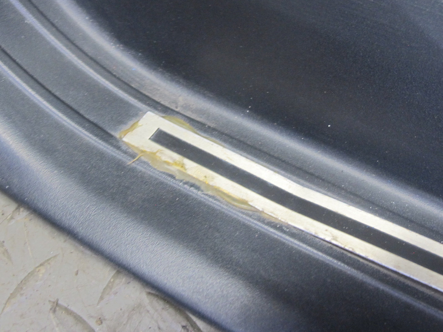 96-02 BMW E36/7 Z3 Roadster Set of 2 Door Scuff Sill Step Trim Plate OEM