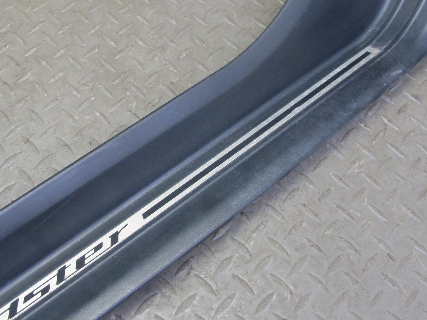 96-02 BMW E36/7 Z3 Roadster Set of 2 Door Scuff Sill Step Trim Plate OEM
