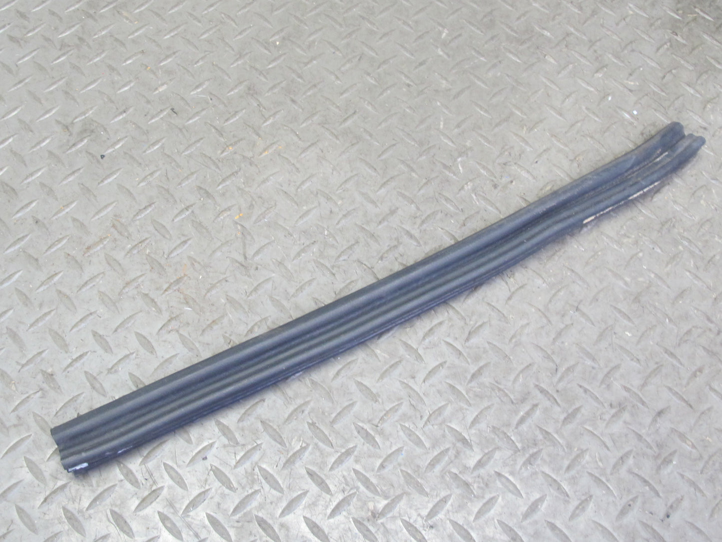 96-02 BMW E36/7 Z3 Set of 4 Front Hood Bonnet Weatherstrip Rubber Seal OEM