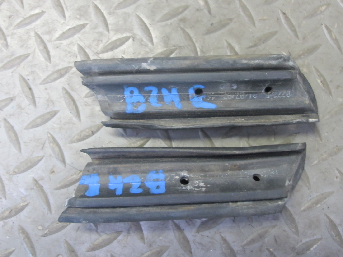 96-02 BMW E36/7 Z3 Roadster Folding TOP Roof Weatherstrip Rubber Seal Set OEM