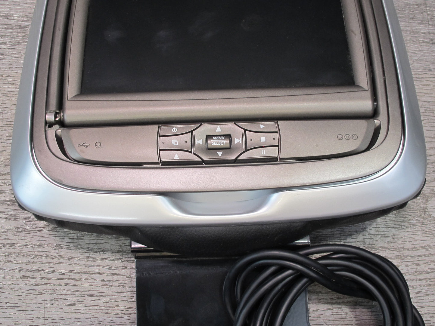 2010-2013 BMW E71 E72 X6 Left & Right Headrest Multimedia Display Screen Set