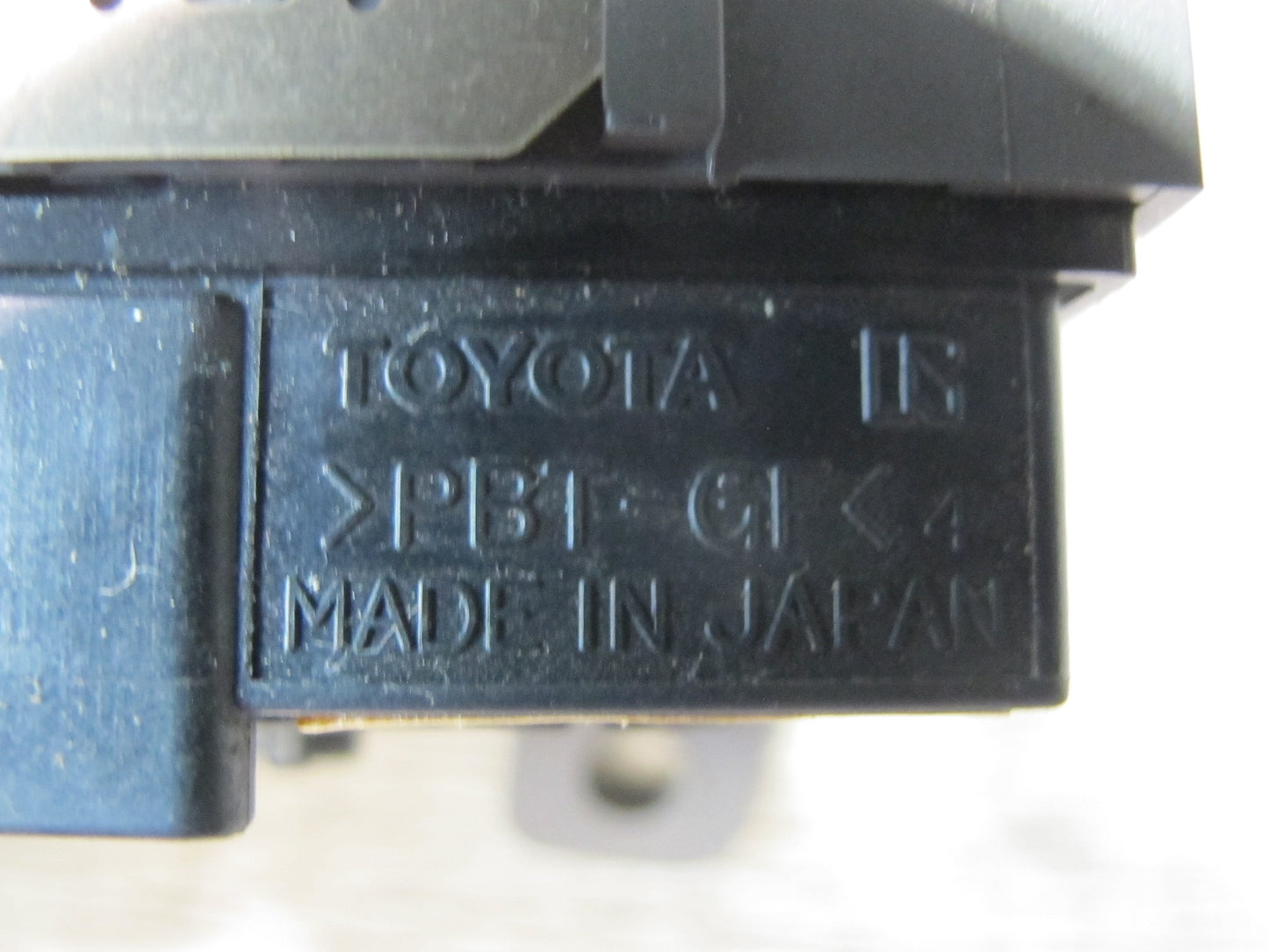 98-05 Lexus GS400 GS430 GS300 Power Mirror Control Switch Coin Compartment OEM