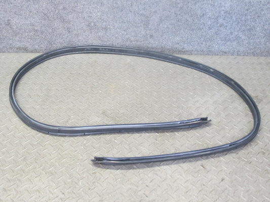 10-19 Nissan Z34 370Z Convert Soft TOP Roof Rear Weatherstrip Rubber Seal OEM