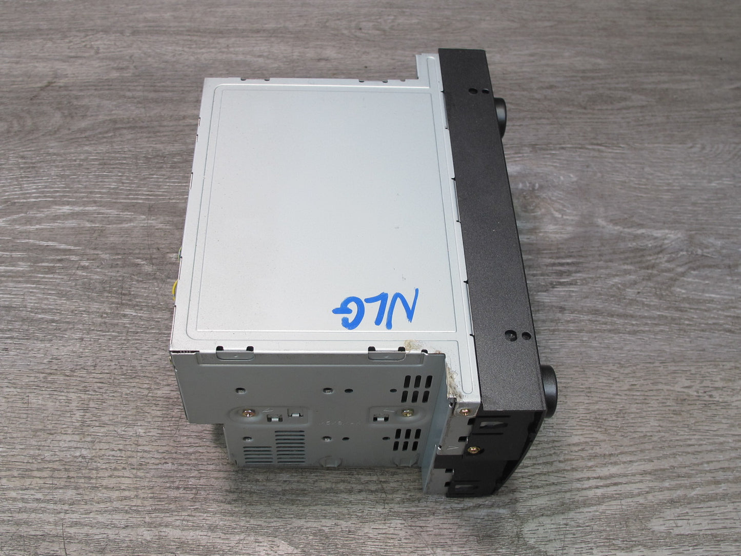 01-02 Lexus JZS160 GS430 GS300 Pioneer AM FM Radio Cassette Player Head Unit OEM