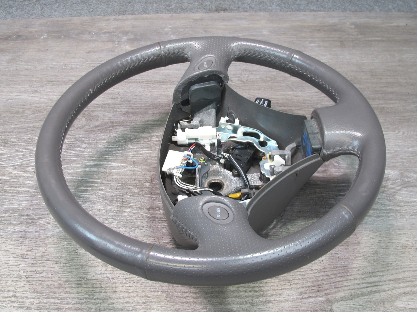 01-05 Lexus GS300 Leather Steering w Cruise Control & Shifters Charcoal 83K OEM