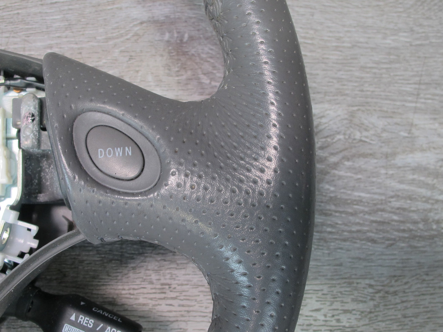 01-05 Lexus GS300 Leather Steering w Cruise Control & Shifters Charcoal 83K OEM