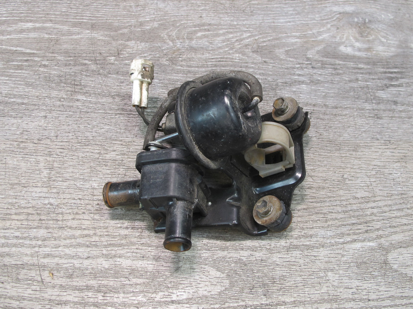 86-92 Toyota Supra MA70L Heater Water Coolant Bypass Valve Vacuum Switch OEM