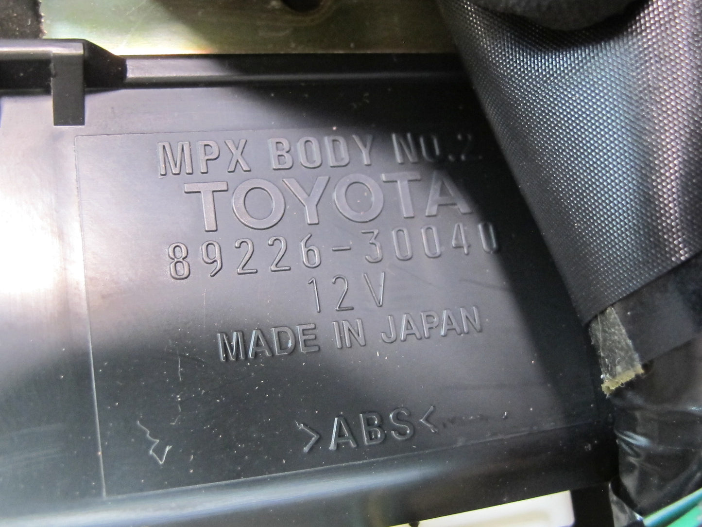 01-05 Lexus JZS160L GS430 GS300 Dash Left Fuse Relay Box Module w MPX Module OEM
