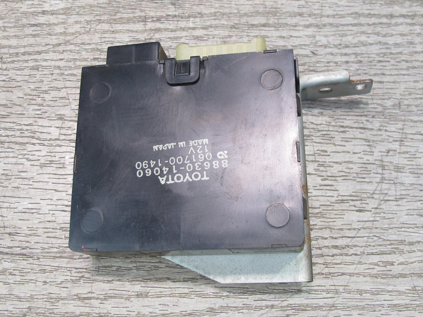 86-92 Toyota Supra MK3 Heater Radiator Relay Control Module 88630-14060 OEM