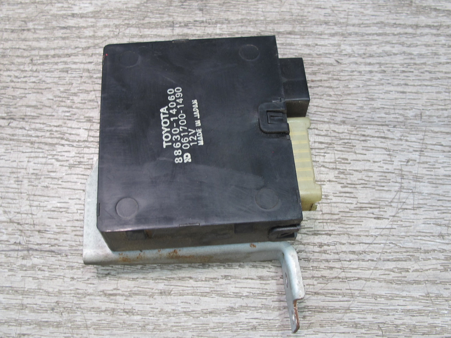 86-92 Toyota Supra MK3 Heater Radiator Relay Control Module 88630-14060 OEM