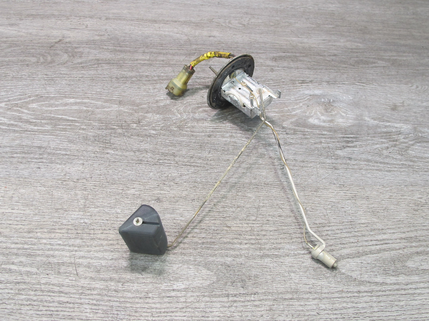 86-92 Toyota Supra MK3 7MGE NON Turbo Fuel Tank Level Sensor Sending Unit OEM