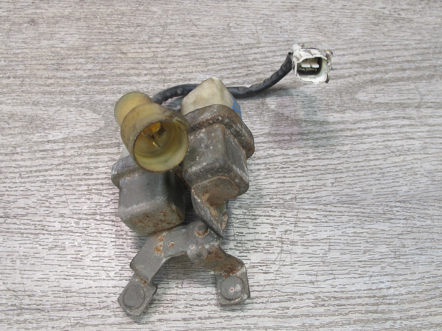 86-92 Toyota Supra MA70L Set of 2 A/C Fan Relay Module w Bracket OEM