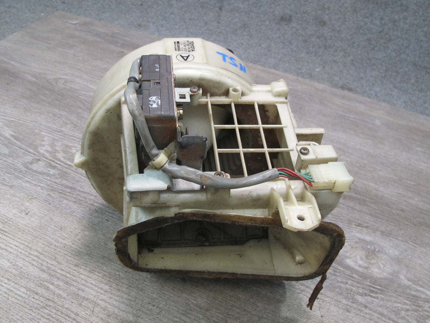 86-92 Toyota Supra MK3 Hvac Heater Blower Fan & Housing Assembly OEM