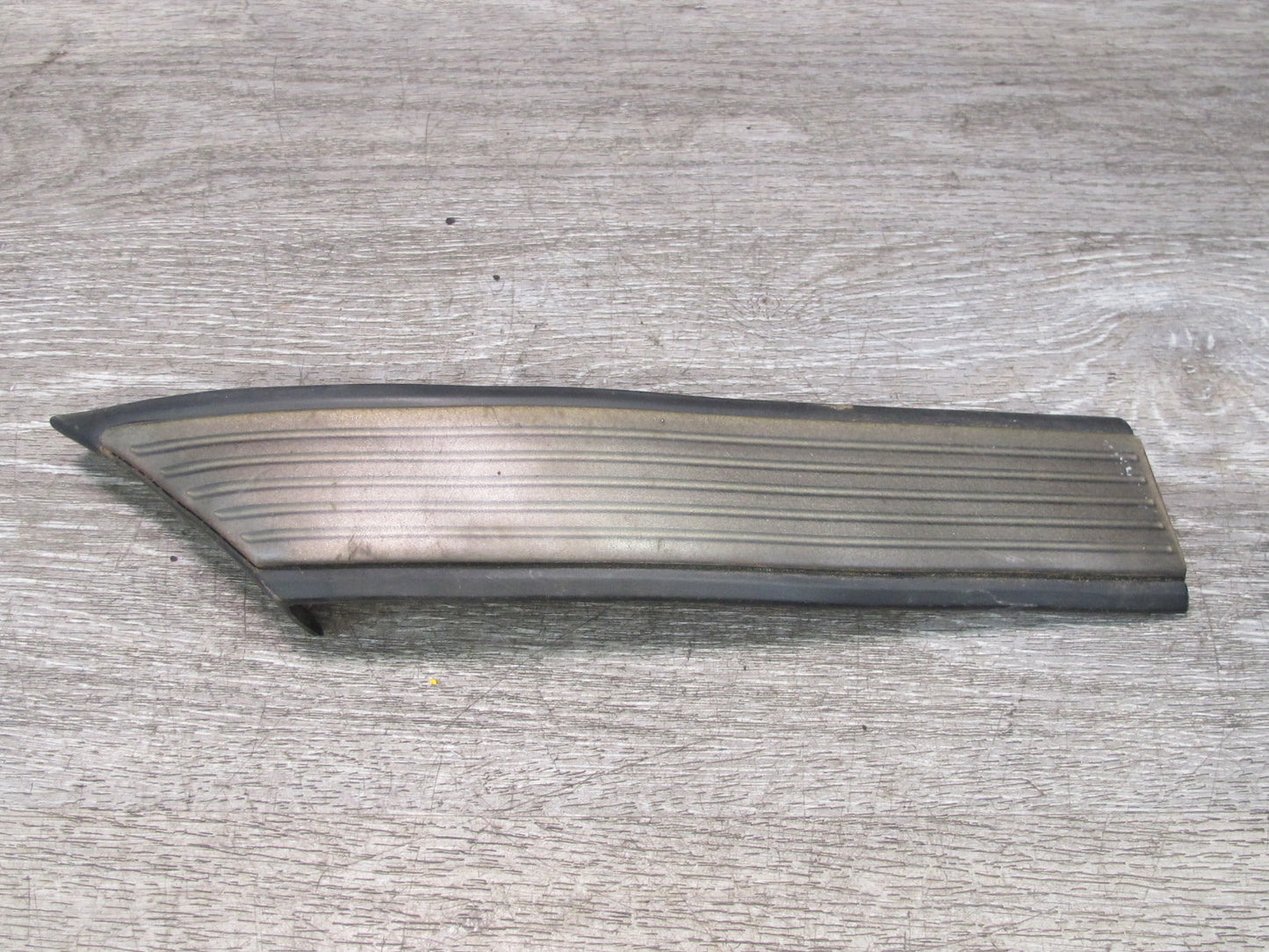 86-88 Toyota Supra MA70L Rear Right Quarter Molding Trim Strip OEM