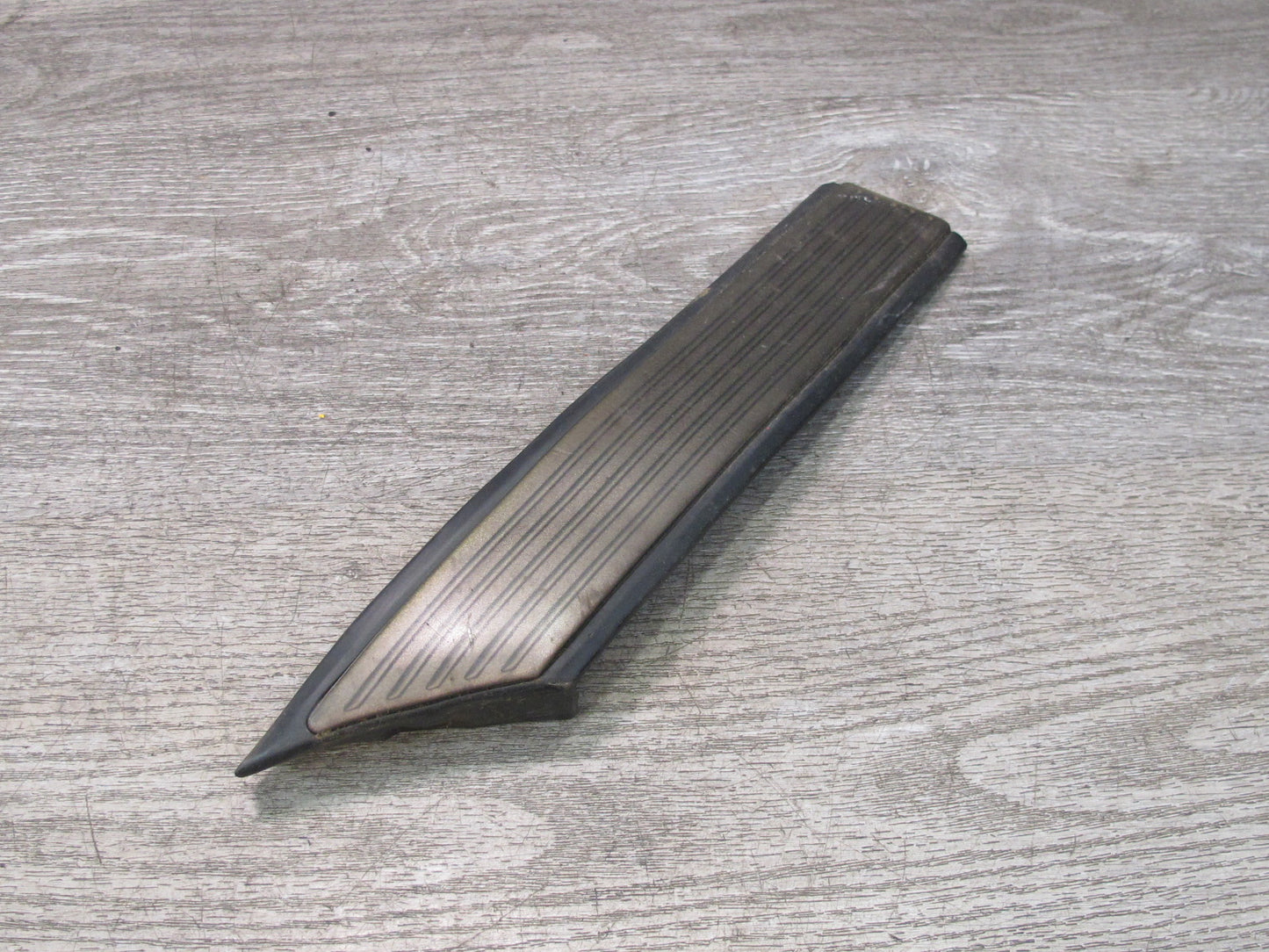 86-88 Toyota Supra MA70L Rear Right Quarter Molding Trim Strip OEM