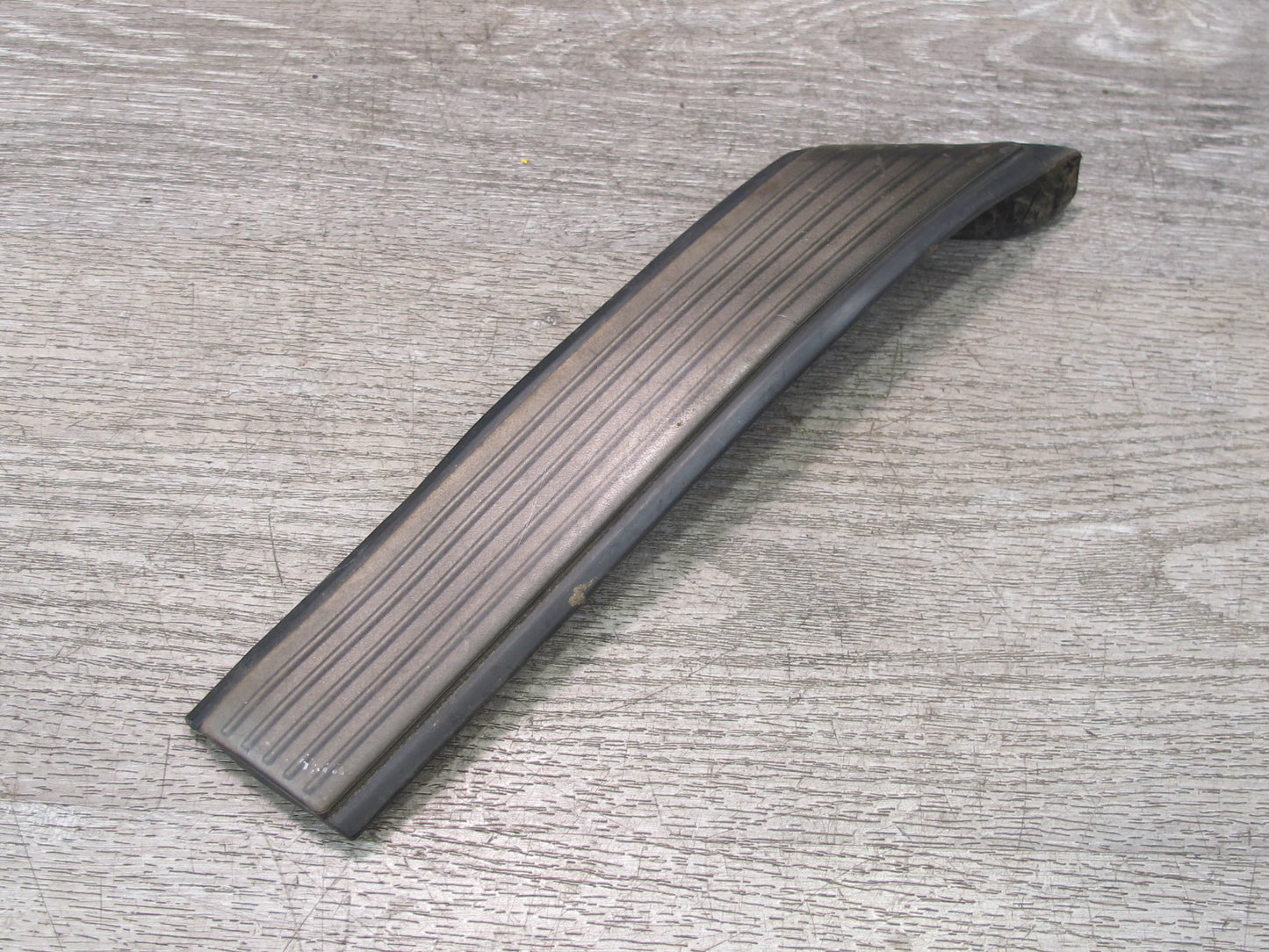 86-88 Toyota Supra MA70L Rear Right Quarter Molding Trim Strip OEM