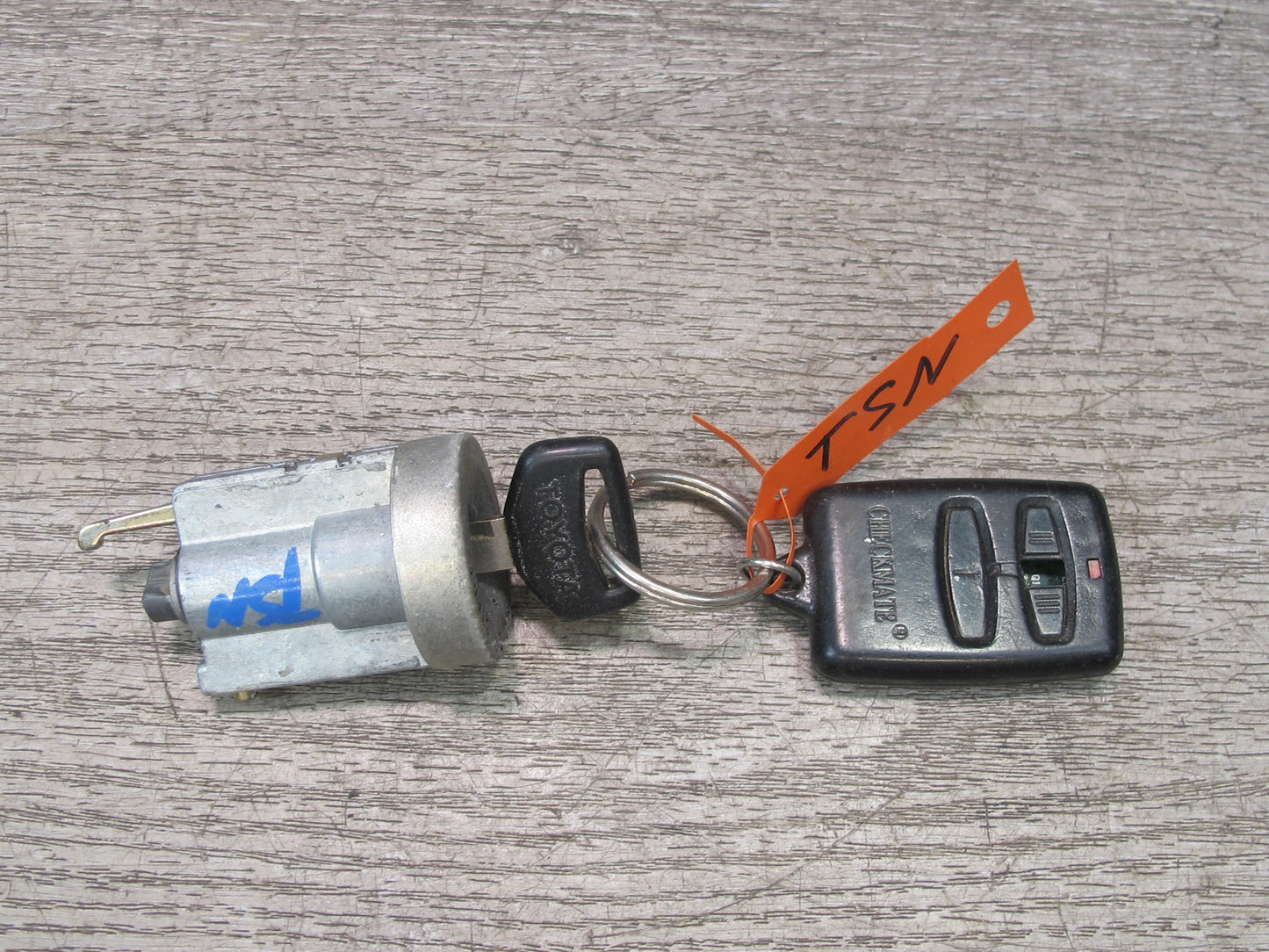89-92 Toyota Supra MK3 Ignition Door Trunk Glove Lock Cylinder KEY Set OEM