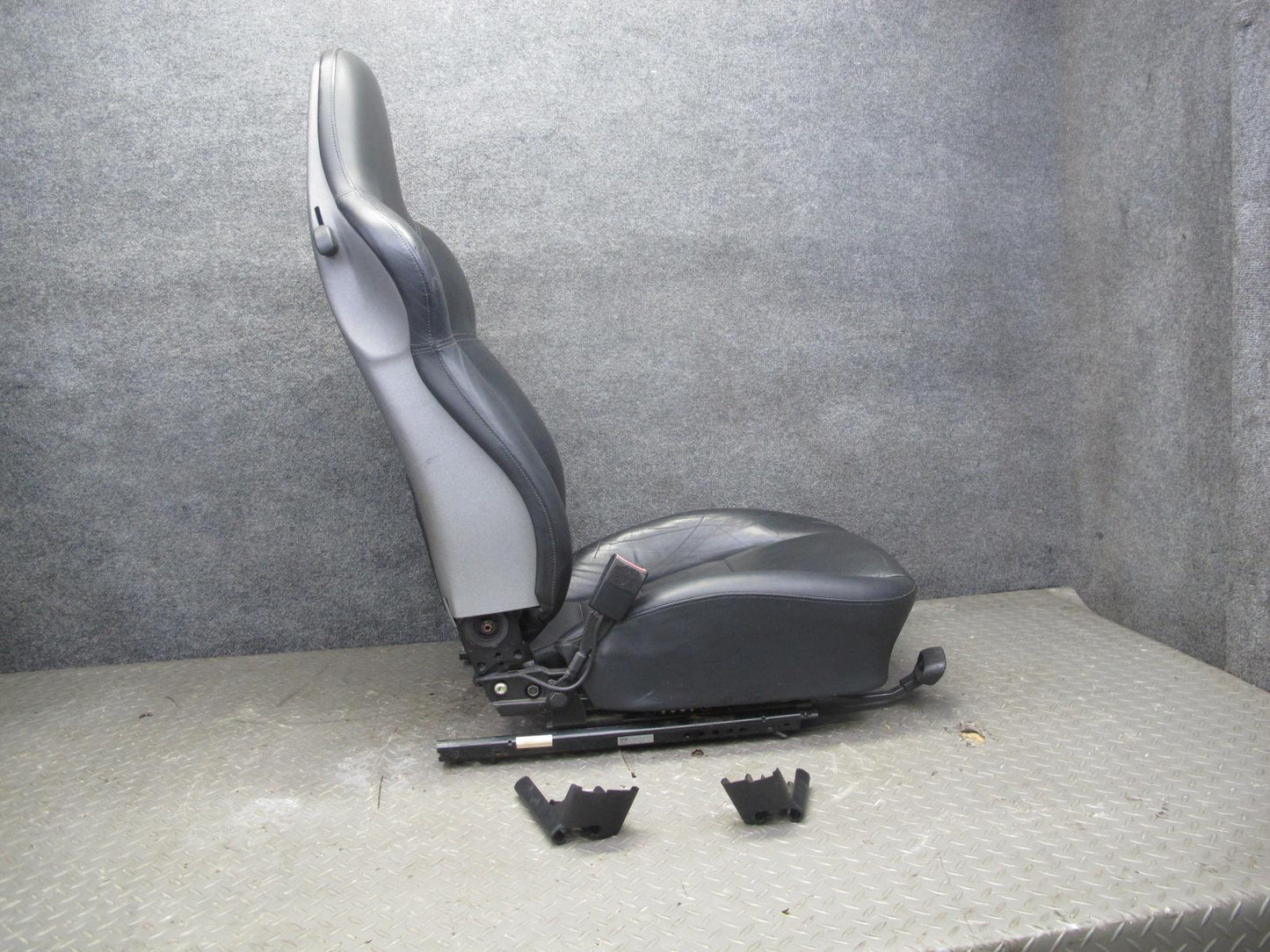 2001-2004 Porsche Boxster 986 Front Left & Right Side Leather Sport Seat Set