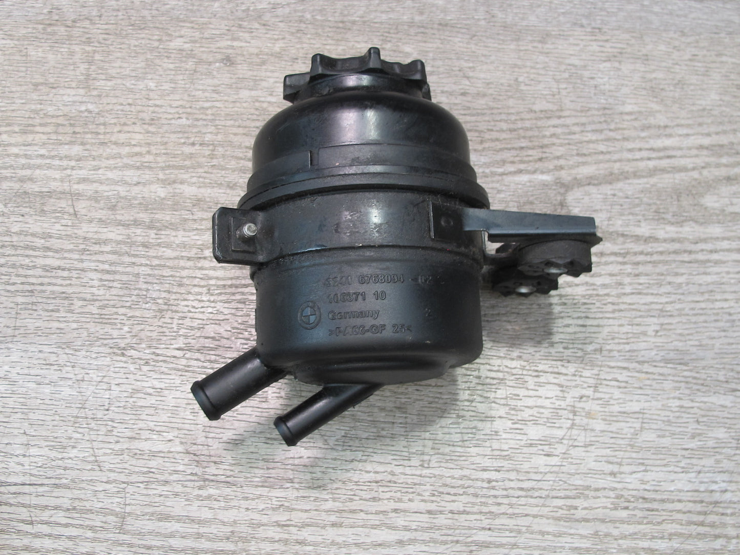 2008-2013 BMW E90 E92 E93 M3 328i 335i Power Steering Reservoir Bottle Tank